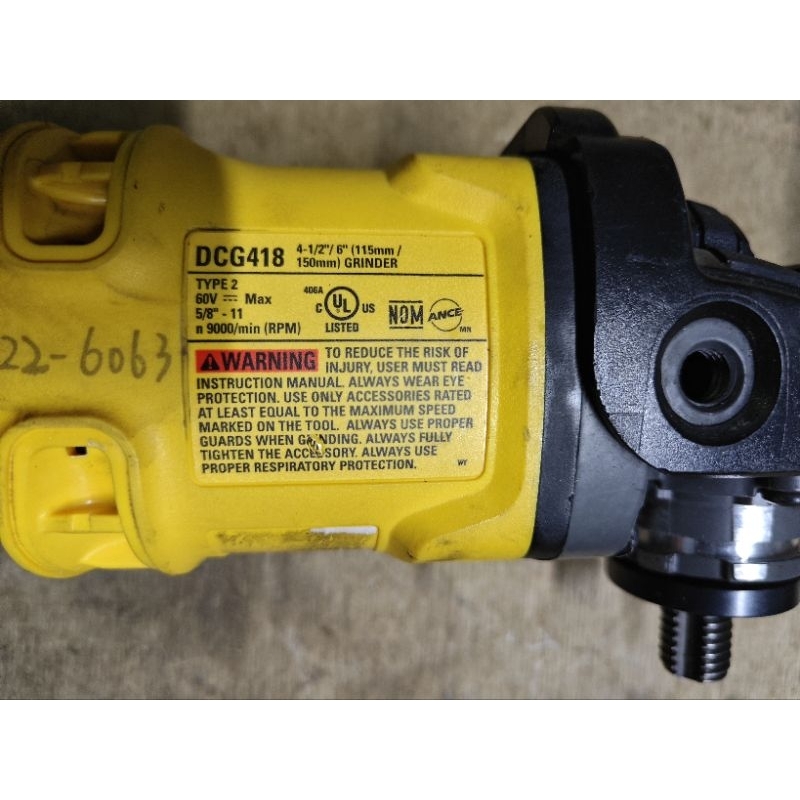 dewalt   DCG418  60V