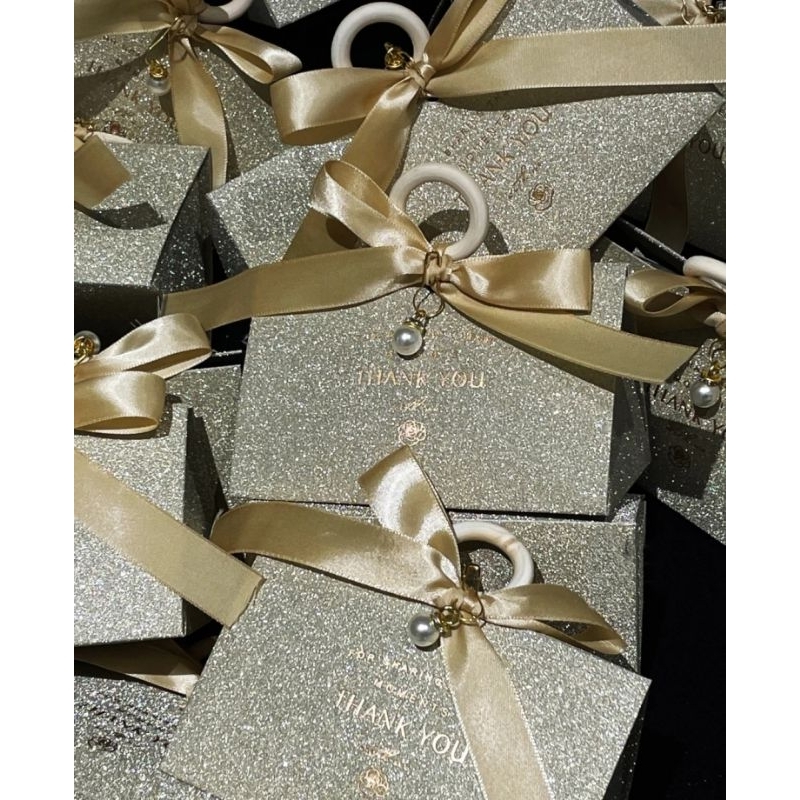 ประตู Goodies Kahwin Borong Malay งานแต่งงาน Doorgift กล่อง Guddy Beg สําหรับกระเป๋าทอง Candy Vip เง