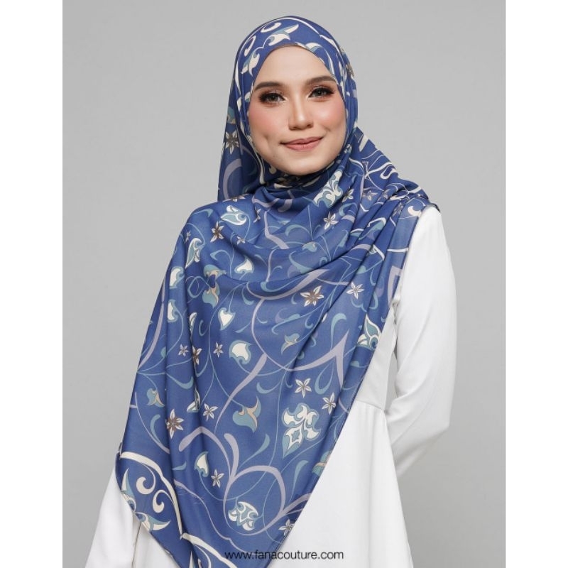 ผ้าคลุมไหล่ Sofea Long - 06 Makrana Amier [by Fana Couture]
