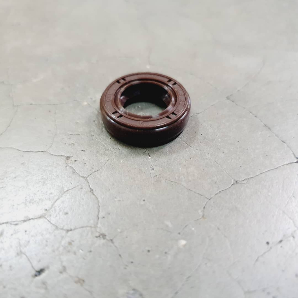 ซีลน้ํามัน 12.5X22X6 HTC SILICONE BROWN L/R LINE AH0409G 12V MAGMA CONTACT SEAL