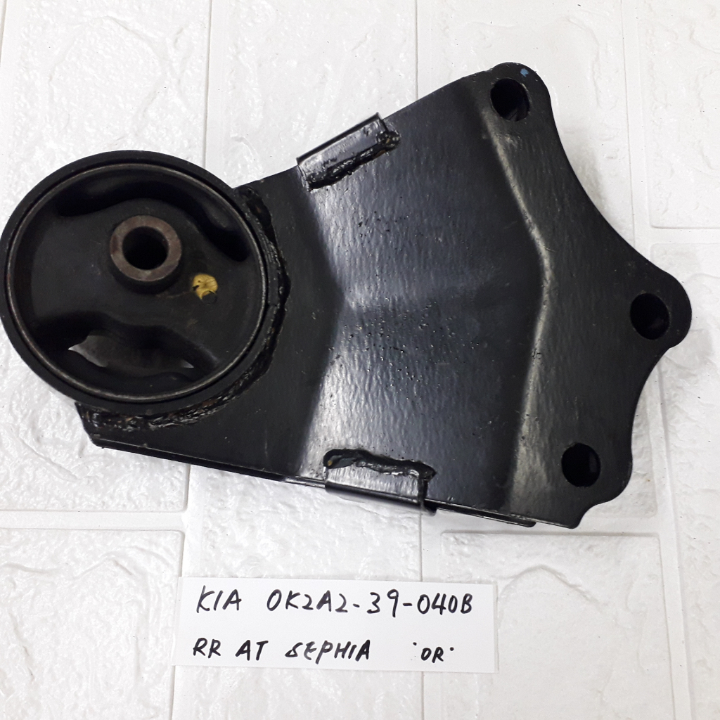 (Kia 0K2A2-39-040B) (สําหรับเกียร์อัตโนมัติ) (หลัง) ติดตั้งเครื่องยนต์สําหรับ Kia Sephia