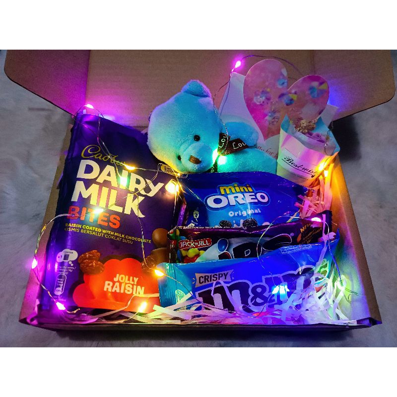 กล่อง SURPRISE พร้อม LED FAIRYTALE - ฟรี RIBBON & LOVE CARD
