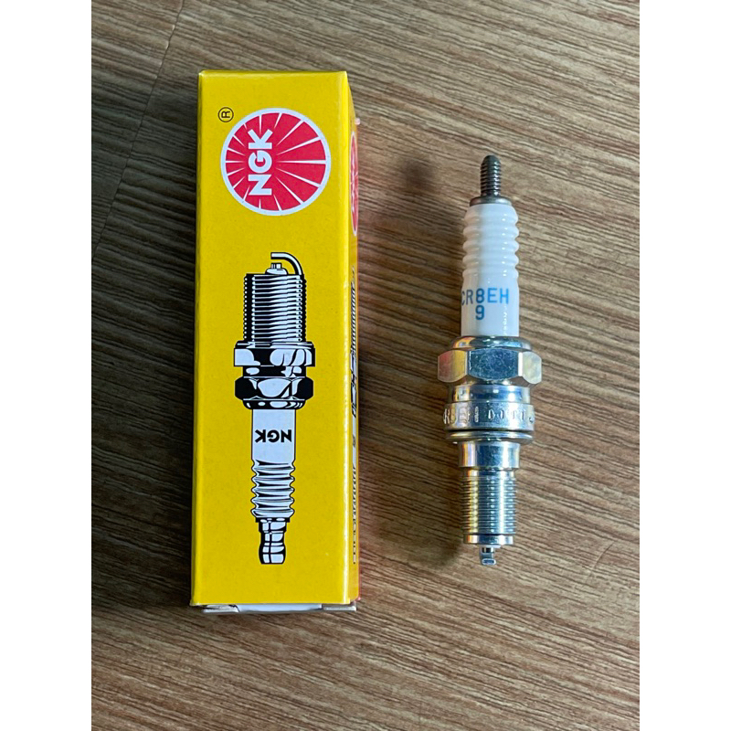 CR8EH-9 NGK HONDA CB400SF, CBR 400SF, CBR 400RR หัวเทียน