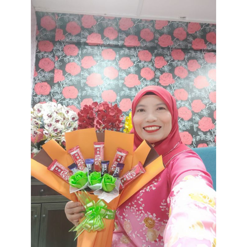 HANDMADE FLOWERS BOUQUET CHOCLATE