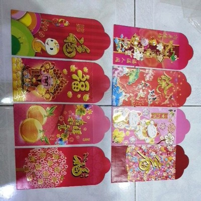 Prinspiptek ang pao แพ็คเก็ตสีแดง 8 ชิ้น 8 ดีไซน์