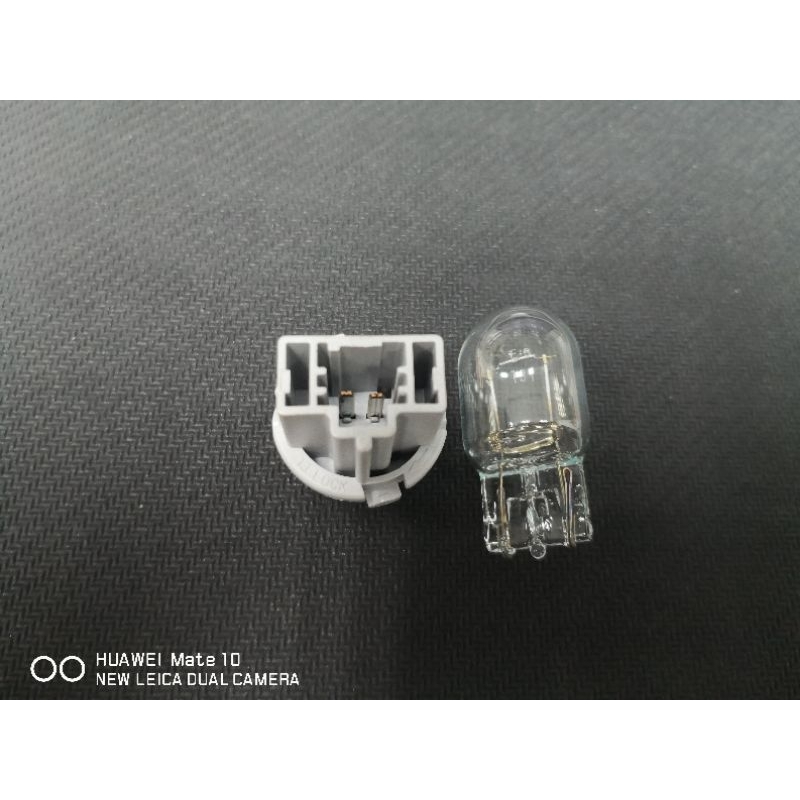 HONDA TAIL LAMP BULB & SOCKET (T20W S2)(21W 12V) 333513-S50-003 / 333333-SL4-003
