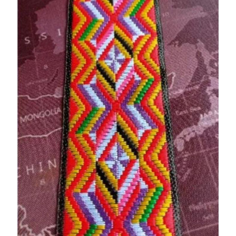 Linangkit เย็บปักถักร้อย Dusun Lotud Turan