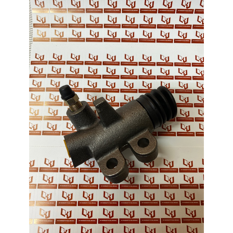 31470-60050 Toyota Land Cruiser BJ40 BJ42 BJ60 HJ60 (9mm) ปั๊มคลัตช์ล่าง