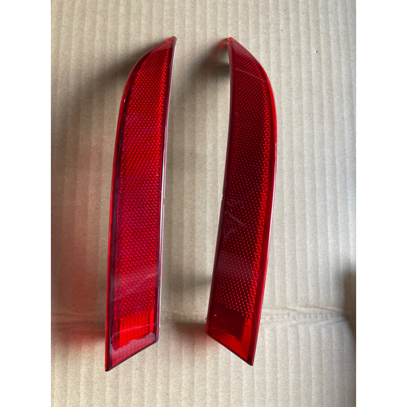 BMW X5 E70 LCI REAR BUMPER โคมไฟ 63147240997-63147204998