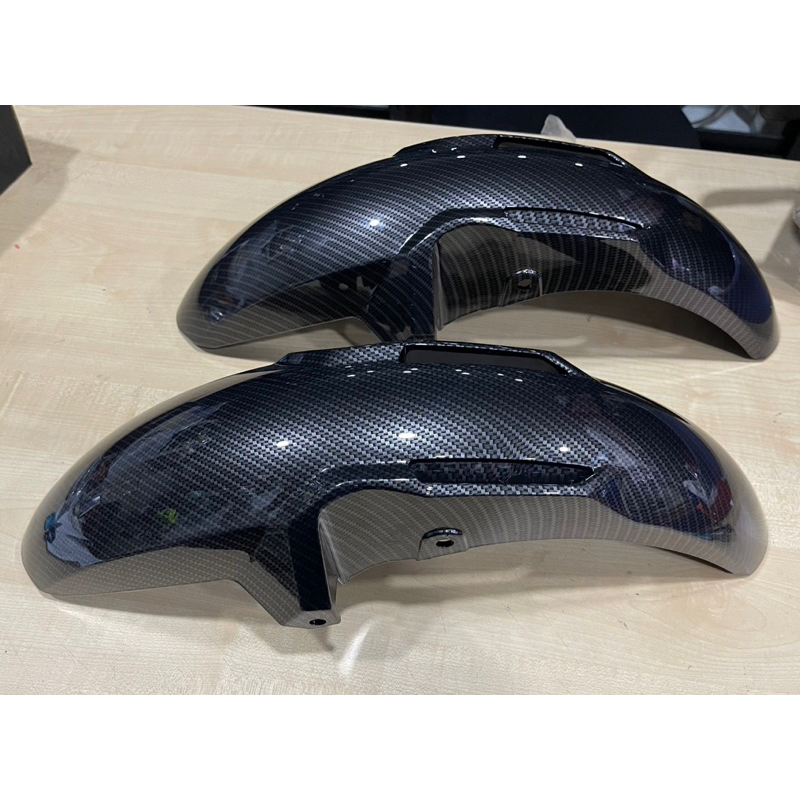 SUZUKI RAIDER R150FI FR0NT FENDER -CARBON