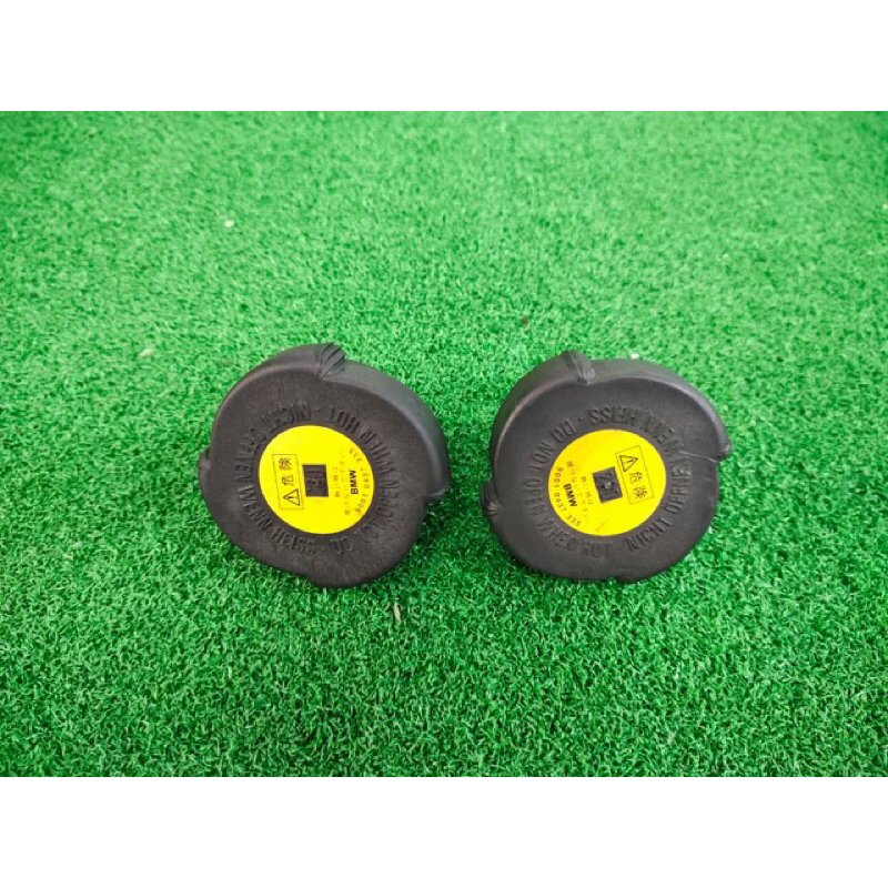 BMW E30 E31 E32 E34 E36 E39 E46 E52 E53 E65 E83 Z3 Z4 EXPANSION/SPARE TANK CAP