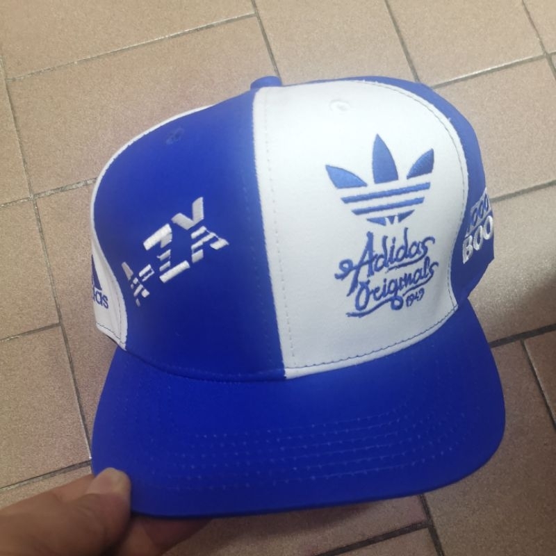 หมวก Adidas Snapback Azx