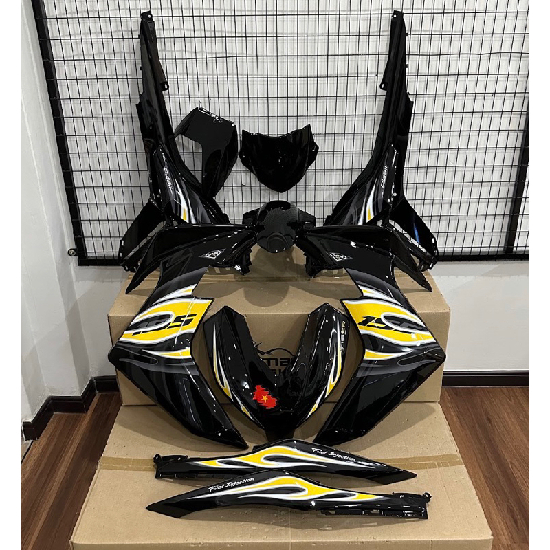 MAGIC BOY Y16 Y16ZR (ไม่มี ABS) API FIRE YELLOW (2)/ BLACK BODY COVER SET- สติ๊กเกอร์ VIETNAM Limite