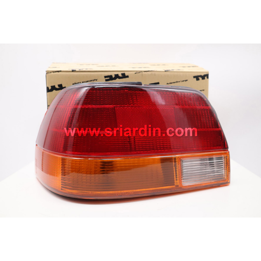 [ Taiwan TYC ] ไฟท้าย Toyota Corolla AE110 AE111 96-97 | OE Part Number : L 81560-1A660 / R 81550-1A