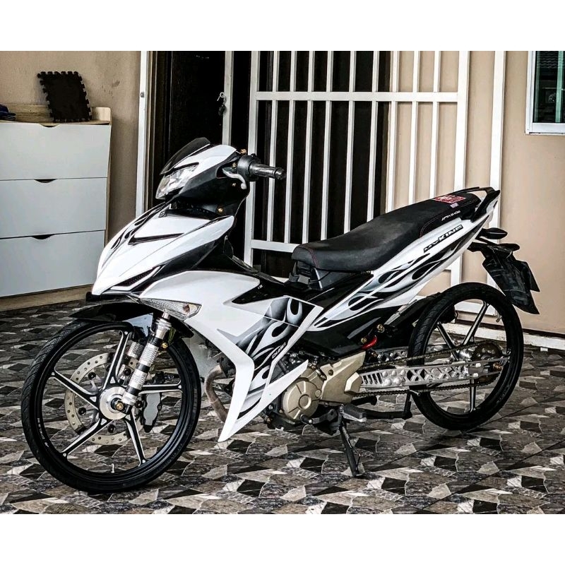 ฝาครอบชุด Y15 V1/V2 HITAM API PUTIH CUSTOM 🔥