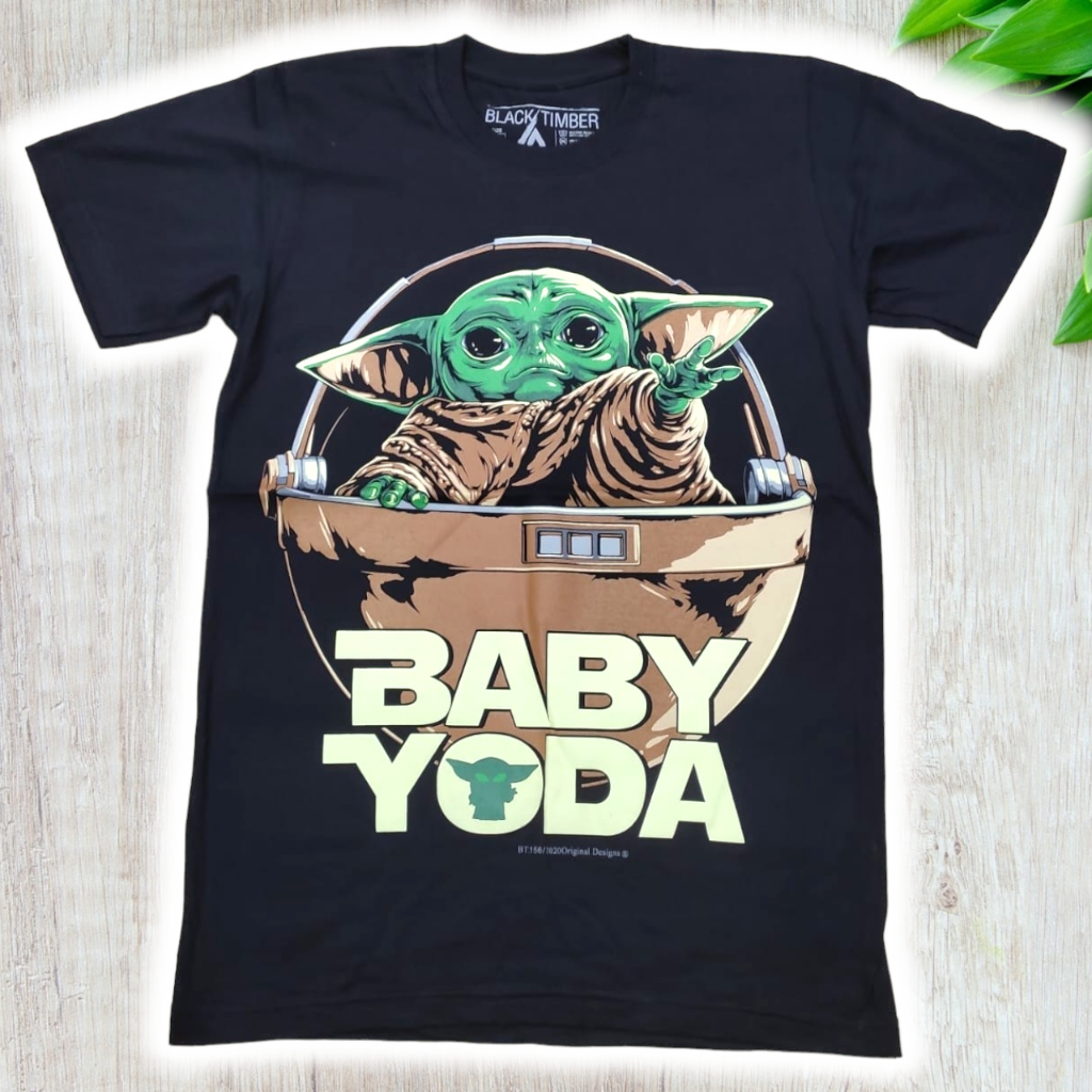 เสื้อยืด Baby Yoda Black Timber