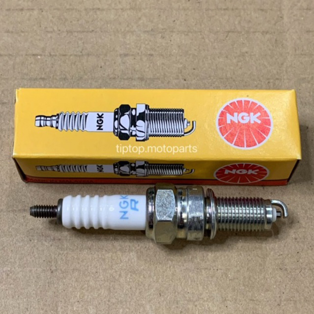 HONDA DASH 125 DASH125 SPARK PLUG NGK