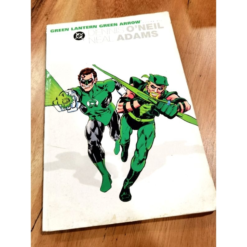 หนังสือการ์ตูน DC Green Arrow Green Lantern โดย Dennis Onil Neal Adams
