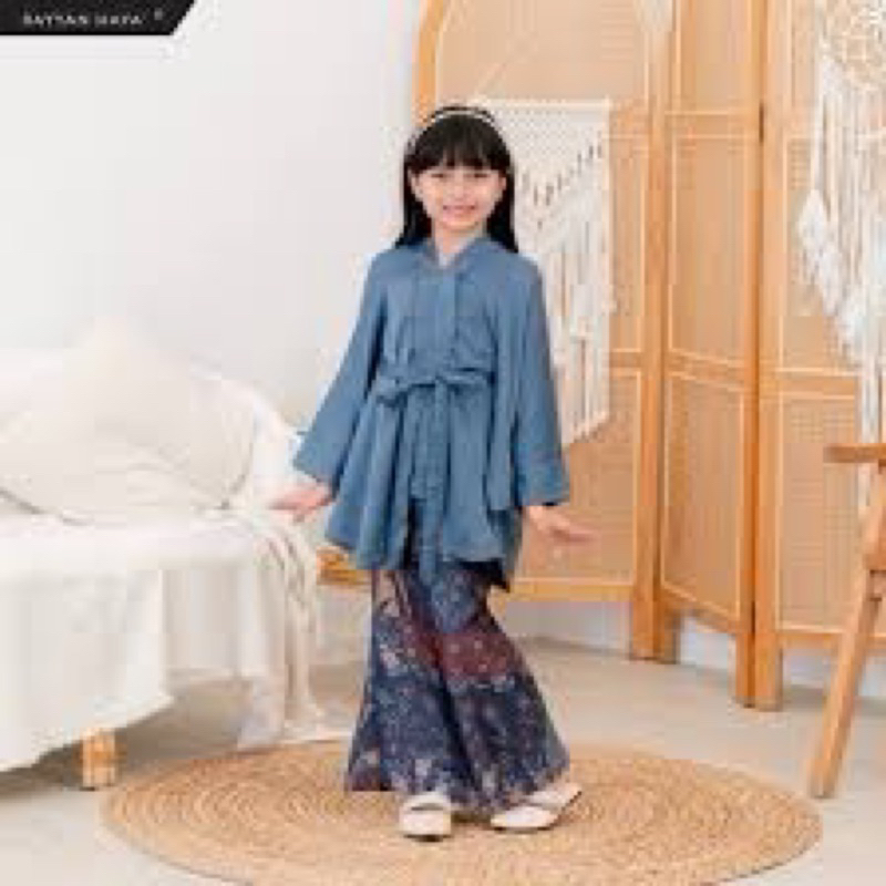 PARIO KIDS KEBAYA CLOTHES