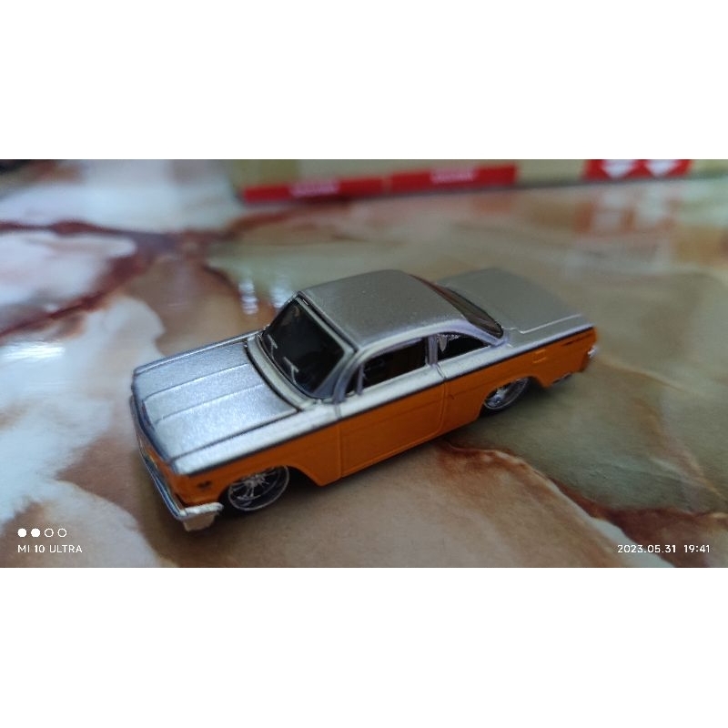Maisto 1/64 Chevrolet bel air amrerican car