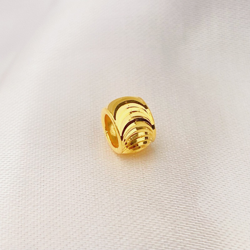 [Gold &amp; Co] จี้ลูกปัด Emas 916 E (Small) Gold 916 Emas Tulen
