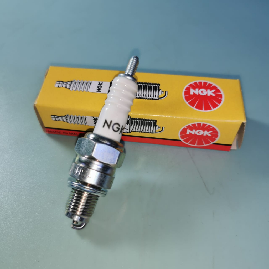 Gpx Legend 250 Twin - หัวเทียน NGK