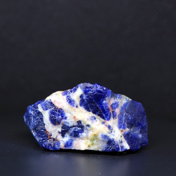 หินดิบ Sodalite ธรรมชาติ 天然方形 原石石