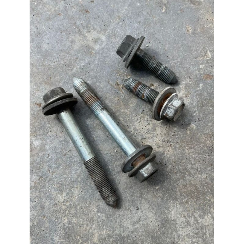 VIVA AVY CROSSMEMBER SCREW