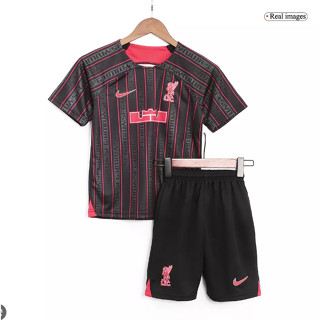 เสื้อกีฬาแขนสั้น ลายทีม Liverpool X Lebron Special Kit 23 24 สําหรับเด็ก