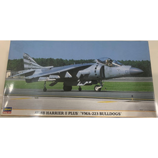 Hasegawa 09605 AV-8B Harrier II Plus VMA-223 บูลด็อก 1/48