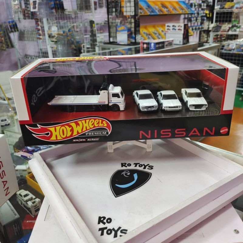 HOT WHEELS NISSAN BOX SET 2023 PREMIUM SKYLINE