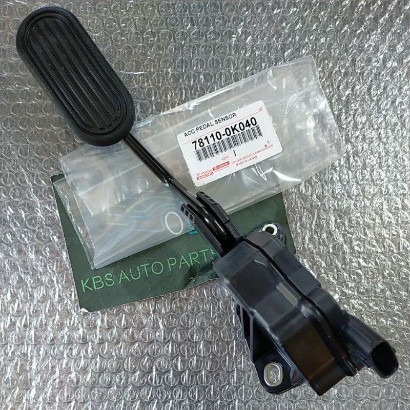 TOYOTA GENIUNE HILUX REVO, INNOVA, FORTUNER VRZ 78110-0K040 ACCELERATOR PEDAL SENSOR 78110-0K040