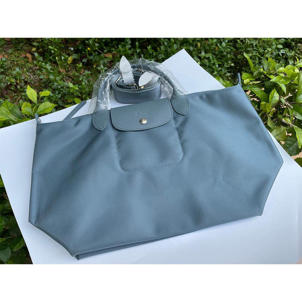 Longchamp Le Pliage Neo Top Handle Bag M ของแท้