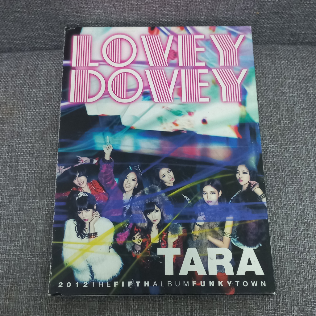 T-ARA Iris Seeds LOVEY DOVEY 5th Mini Album Funky Town TARA