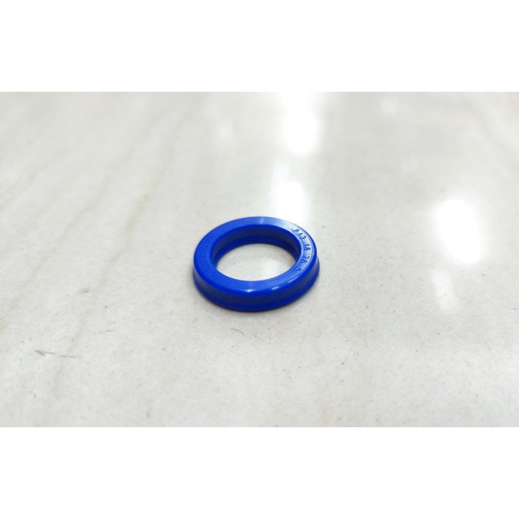 HYDRAULIC U SEAL UHS18 18X26X5 PU BLUE