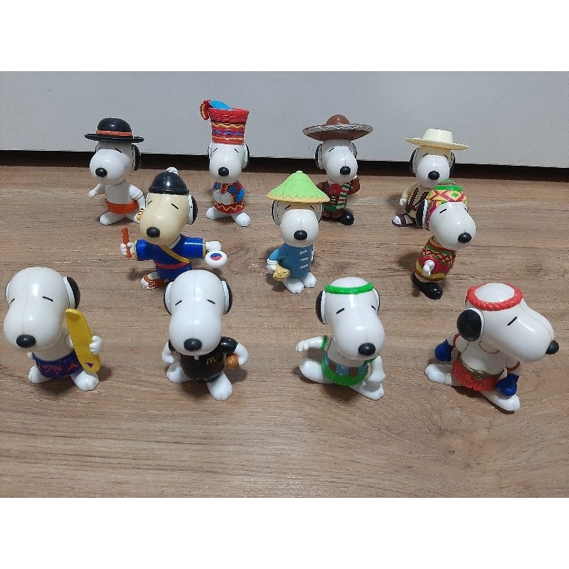 Preloved Happy Meal Snoopy 11 ชิ้น