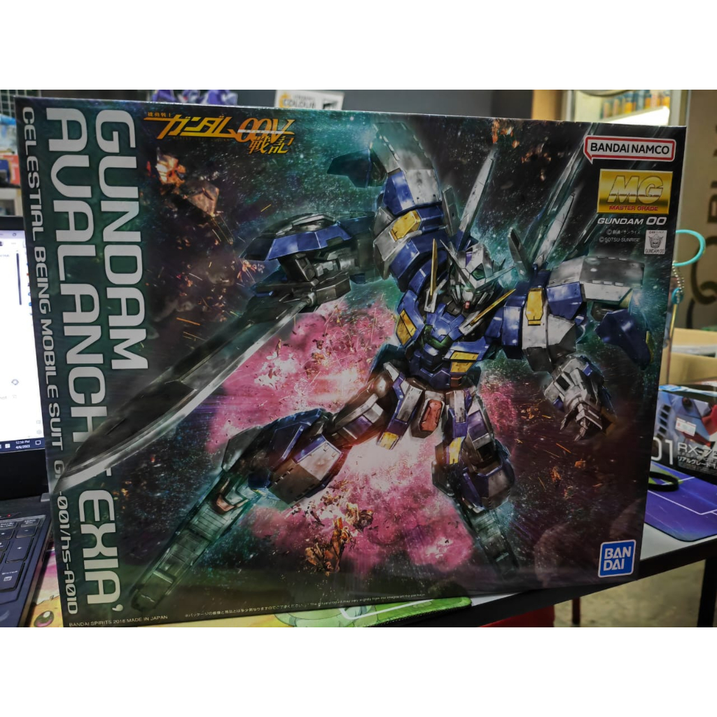 MG 1/100 GUNDAM AVALANCHE EXIA