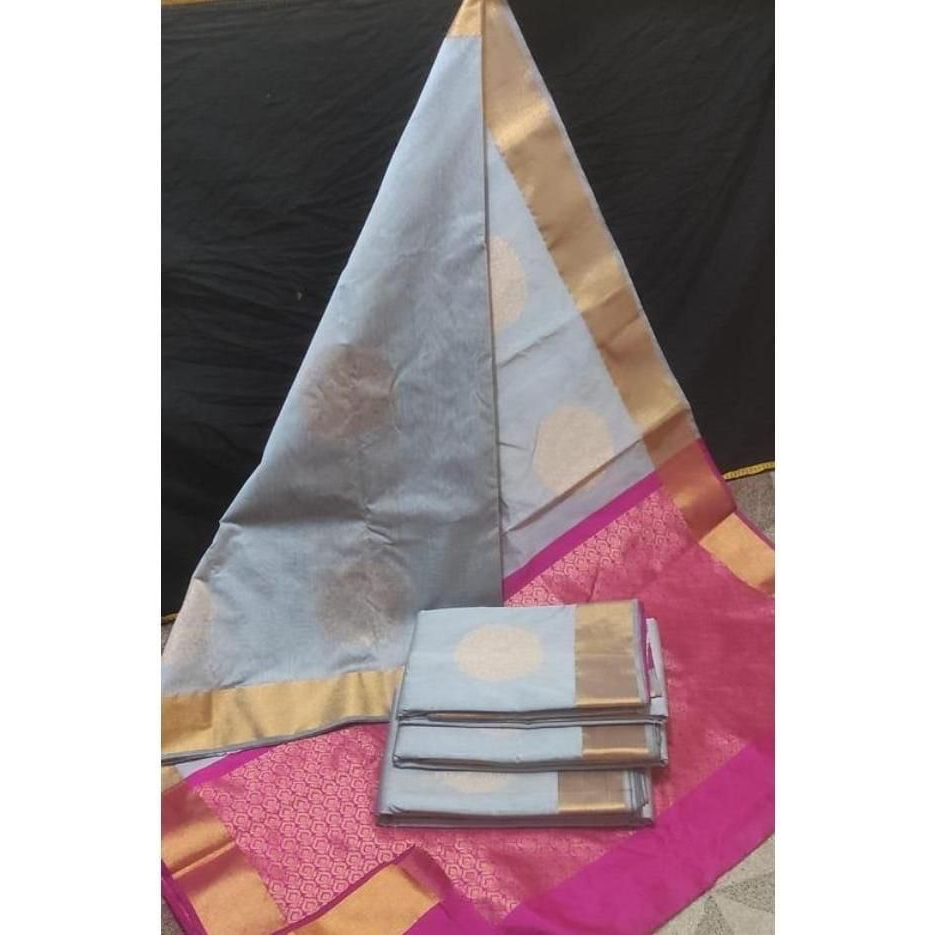 Saree Silk Saree แบบนุ่มพร้อมเสื้อ Contrast / Saree งานแต่งงานสําหรับผู้หญิง / Saree เพื่อนเจ้าสาว