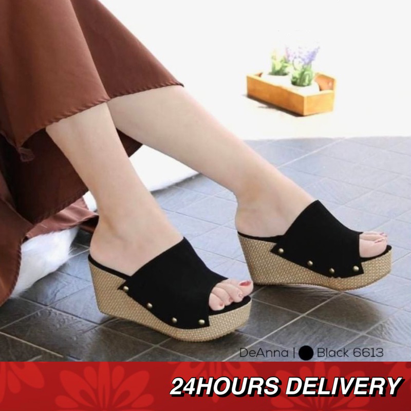 (จัดส่ง 24 ชั่วโมง) CROSSY GOLDY WOMEN WEDGES HEELS KASUT PEREMPUAN RAYA