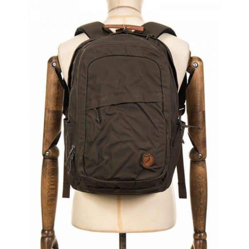 BAGPACK FJALLRAVEN RAVEN 28 กระเป๋าแล็ปท็อปกระเป๋าเป้สะพายหลัง