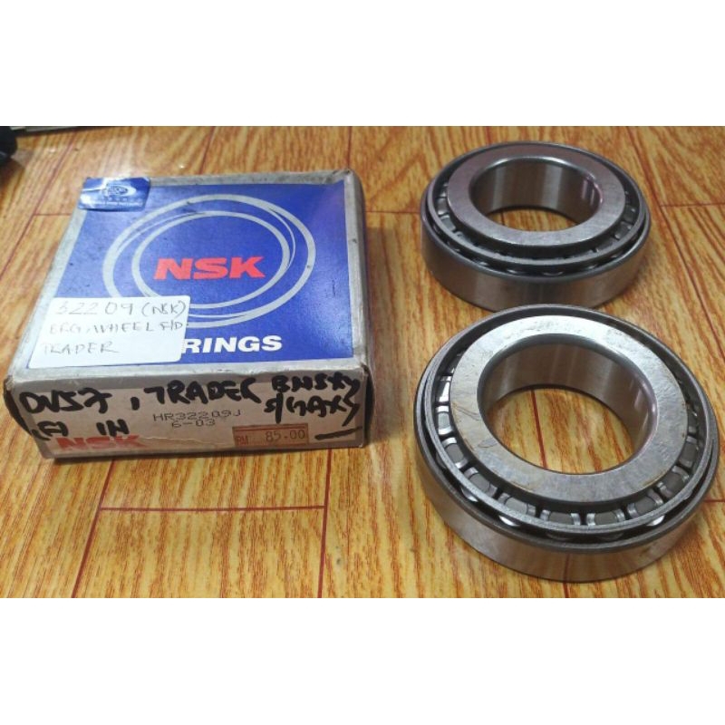 DAIHATSU DV57 TRADER แบริ่งล้อภายในด้านหน้า (HR32209J)-2PCS
