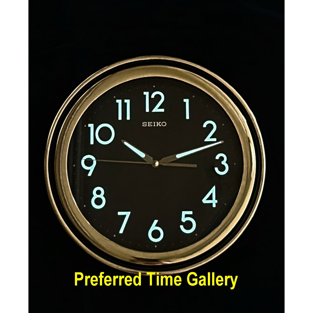นาฬิกาแขวนผนัง Seiko QXA578F หน้าปัดตัวเลขเรืองแสง สีทอง