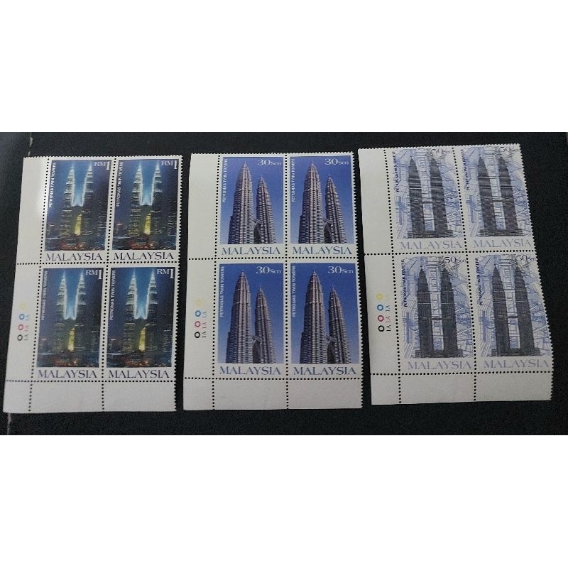 1999 MY Petronas Twin Tower KLCC บล็อก 4 มุม Mint (การผลิตเล็กน้อย)