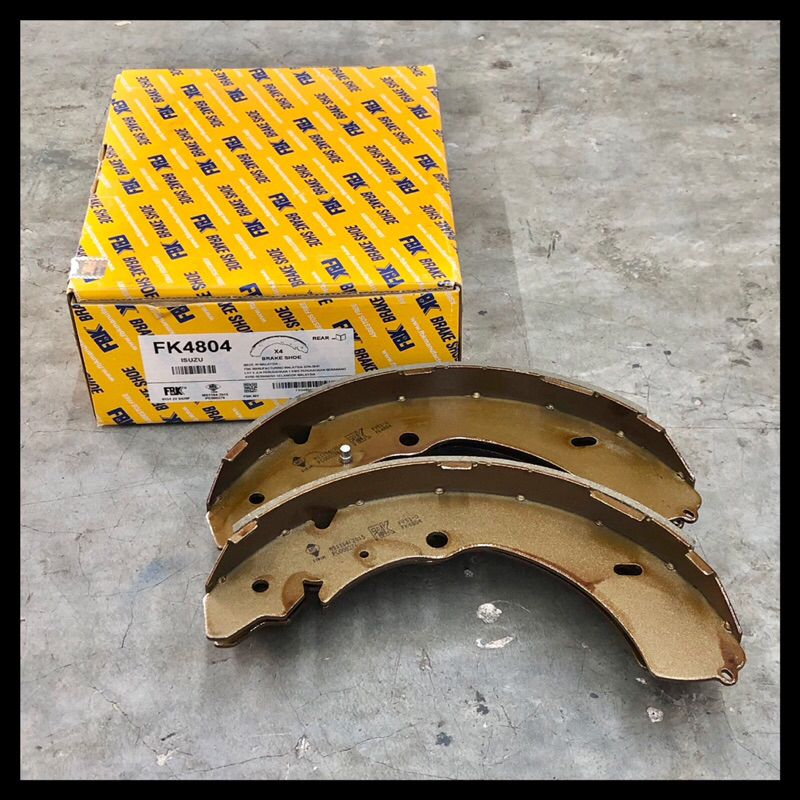FBK FK4804 ISUZU D-MAX 2.5 4X4 รองเท้าเบรกด้านหลัง