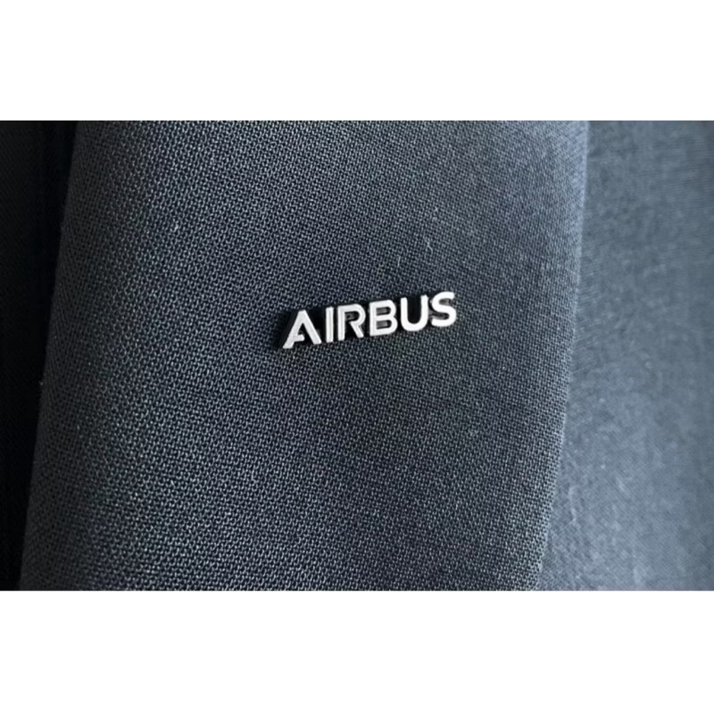 [KEDAI LOKAL ] เข็มกลัดแอร์บัส Pin A320 A330 A350 A380 โบอิ้ง Aviator Pin Airasia Airlines MAB MAS