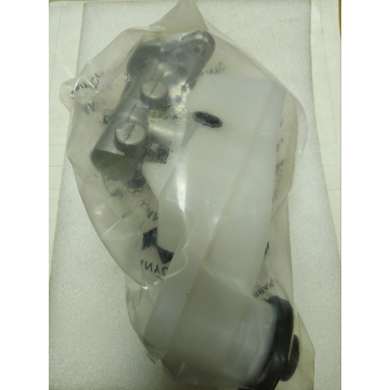 TOYOTA HILUX SR5 BREAK MASTER PUMP (47201-0K390)