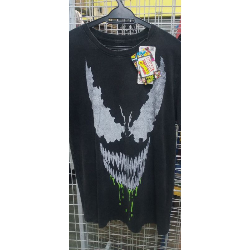 เสื้อยืด - VENOM (Marvel Comics)