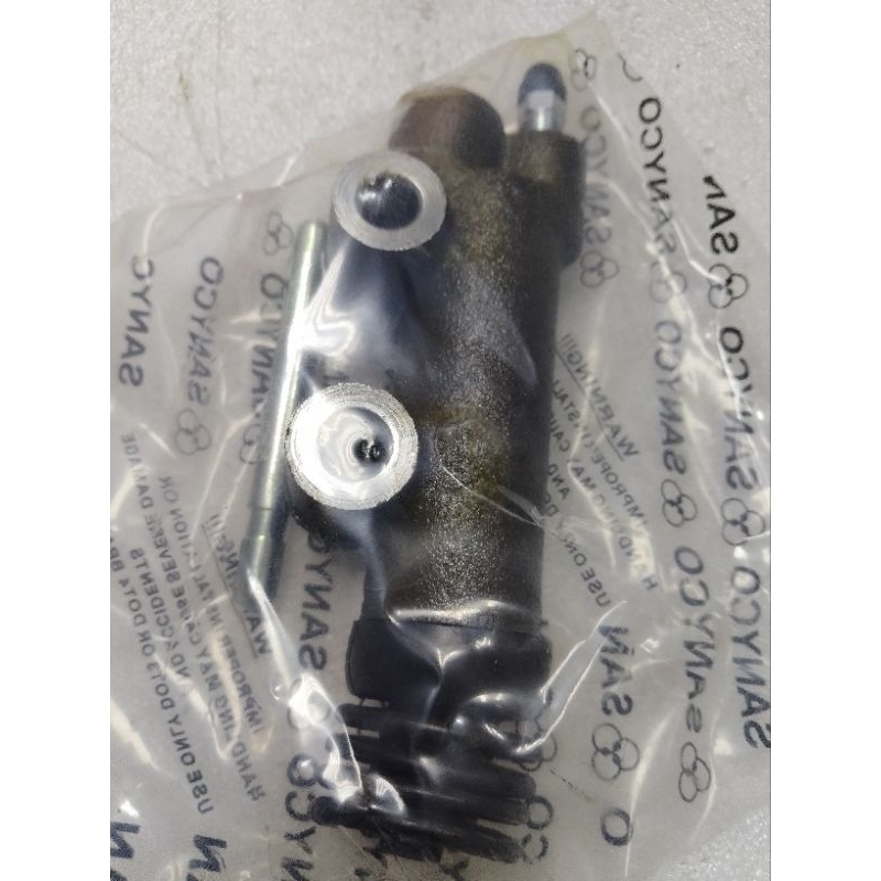 TOYOTA LAND CRUISER HJ60 BJ70 ปั๊มหลักคลัตช์ 
(31470-60100)