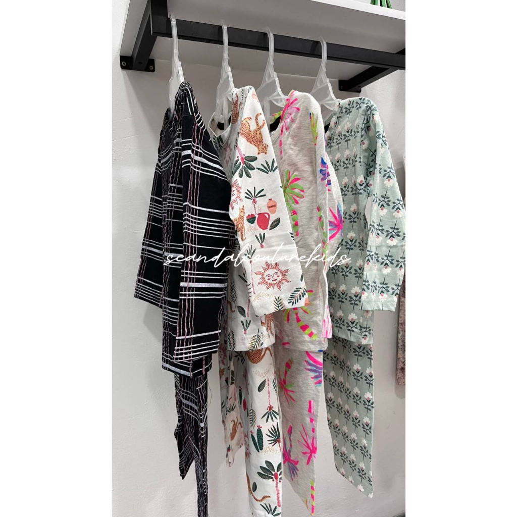 เด็กผู้หญิง PYJAMAS แขนยาว