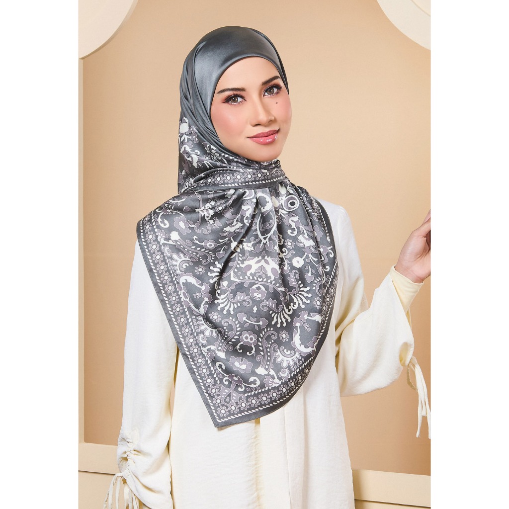 ARIANI Square Marni*